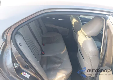 2018 Toyota Camry Se z USA, uszkodzony, nr VIN 4T1B11HK0JU041350